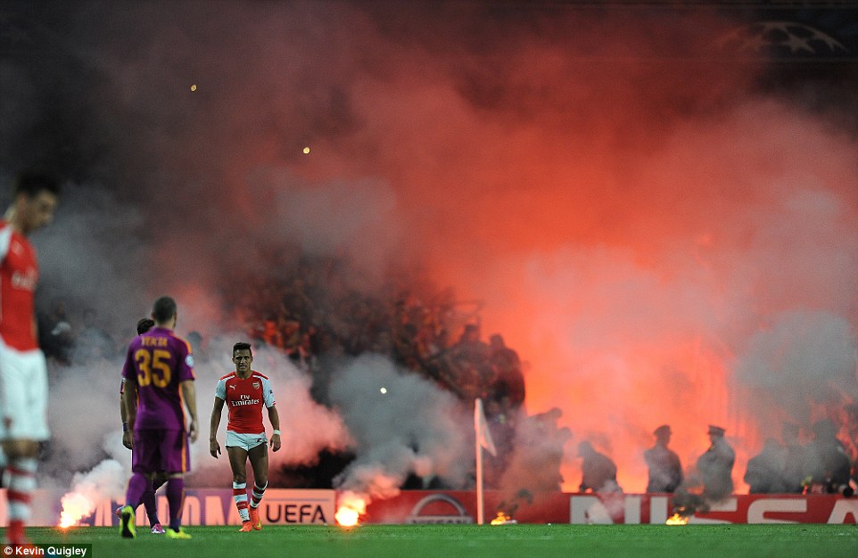 PHOTO OF THE WEEK: The Emirates Stadium… on fire?
